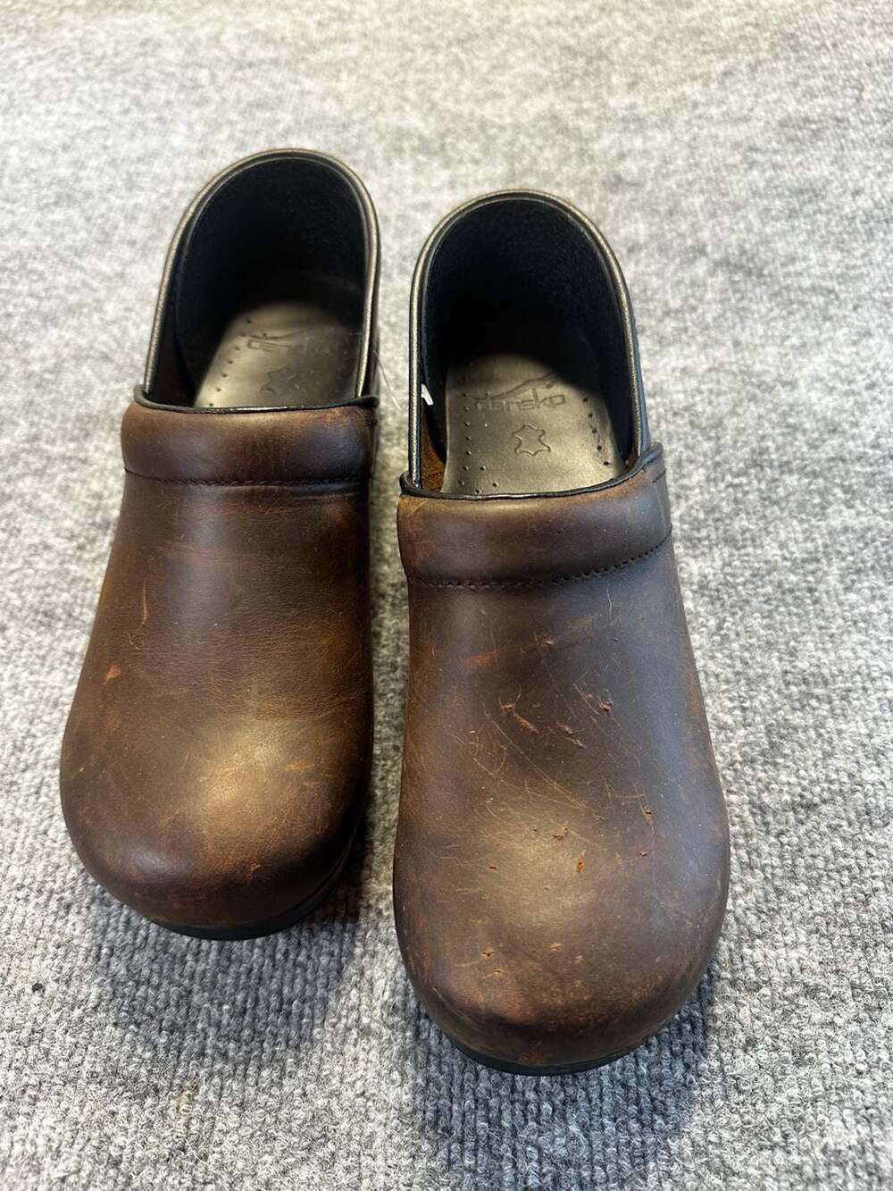Dansko Professional Leather Clogs Brown Size 40 Nurse Teacher Utility Gorpcore